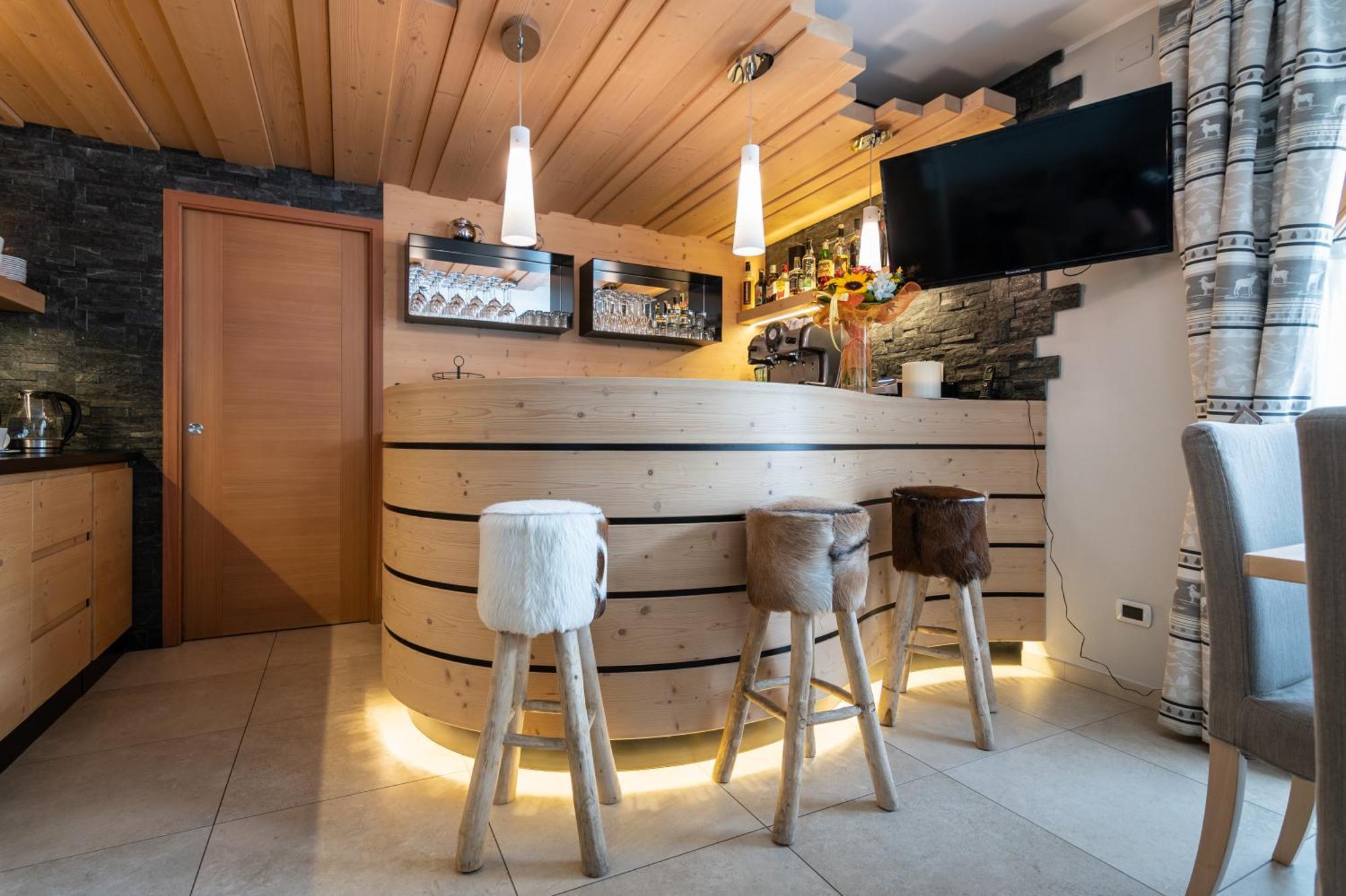 Aparthotel Dolomites Living&Relax Коммеццадура Экстерьер фото