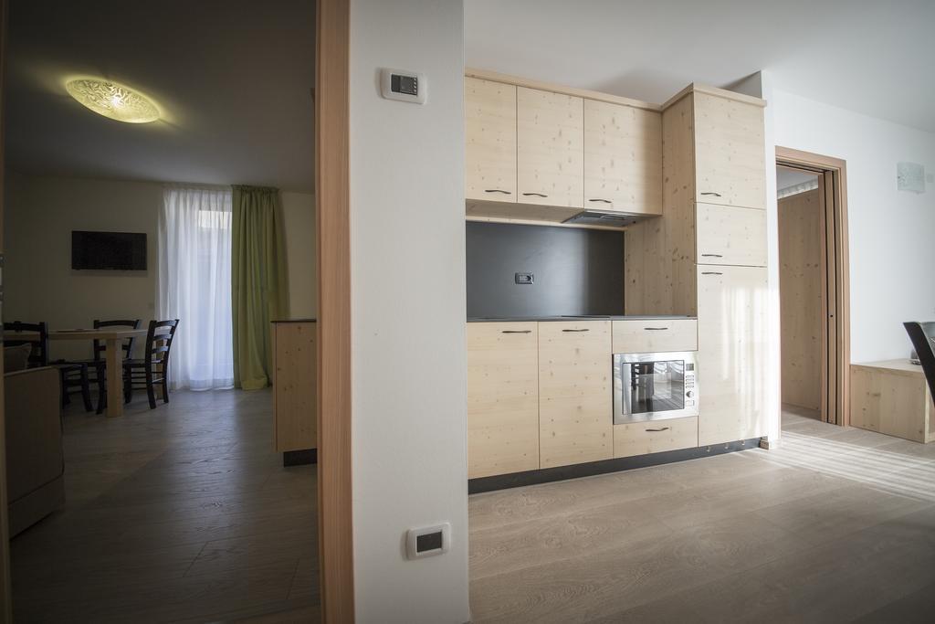 Aparthotel Dolomites Living&Relax Коммеццадура Экстерьер фото