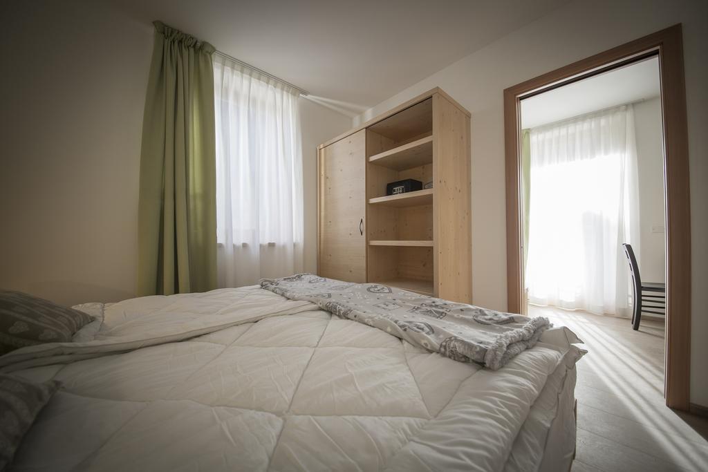 Aparthotel Dolomites Living&Relax Коммеццадура Экстерьер фото