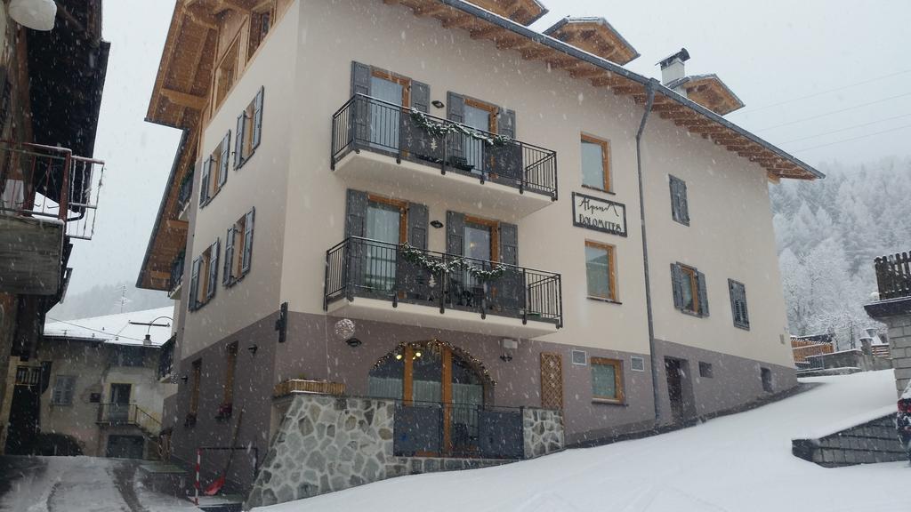Aparthotel Dolomites Living&Relax Коммеццадура Экстерьер фото